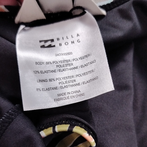 Billabong Black and Pink Floral One Piece Swimsuit NWT - Picture 7 of 14